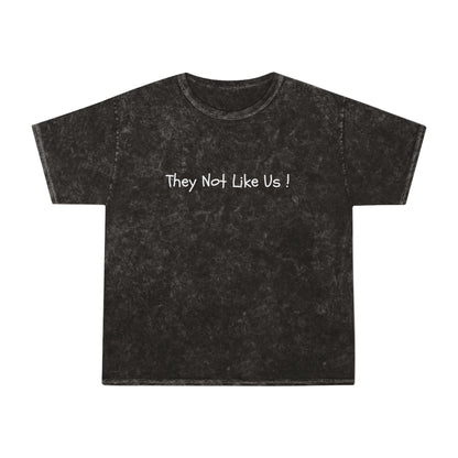 "TNLU" T-Shirt